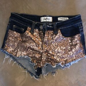 Day trip high waist denim shorts